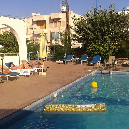 Aparthotel Salmary 2*